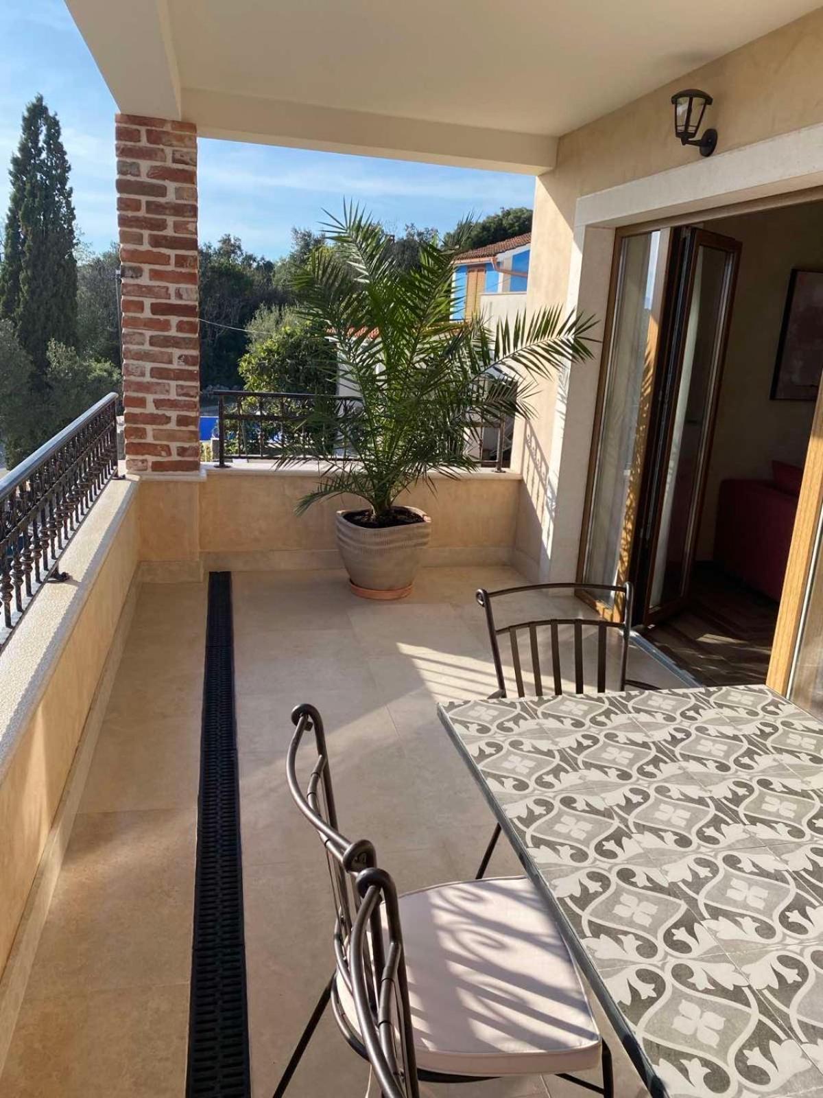 Apartments Sanja Pinezići Extérieur photo
